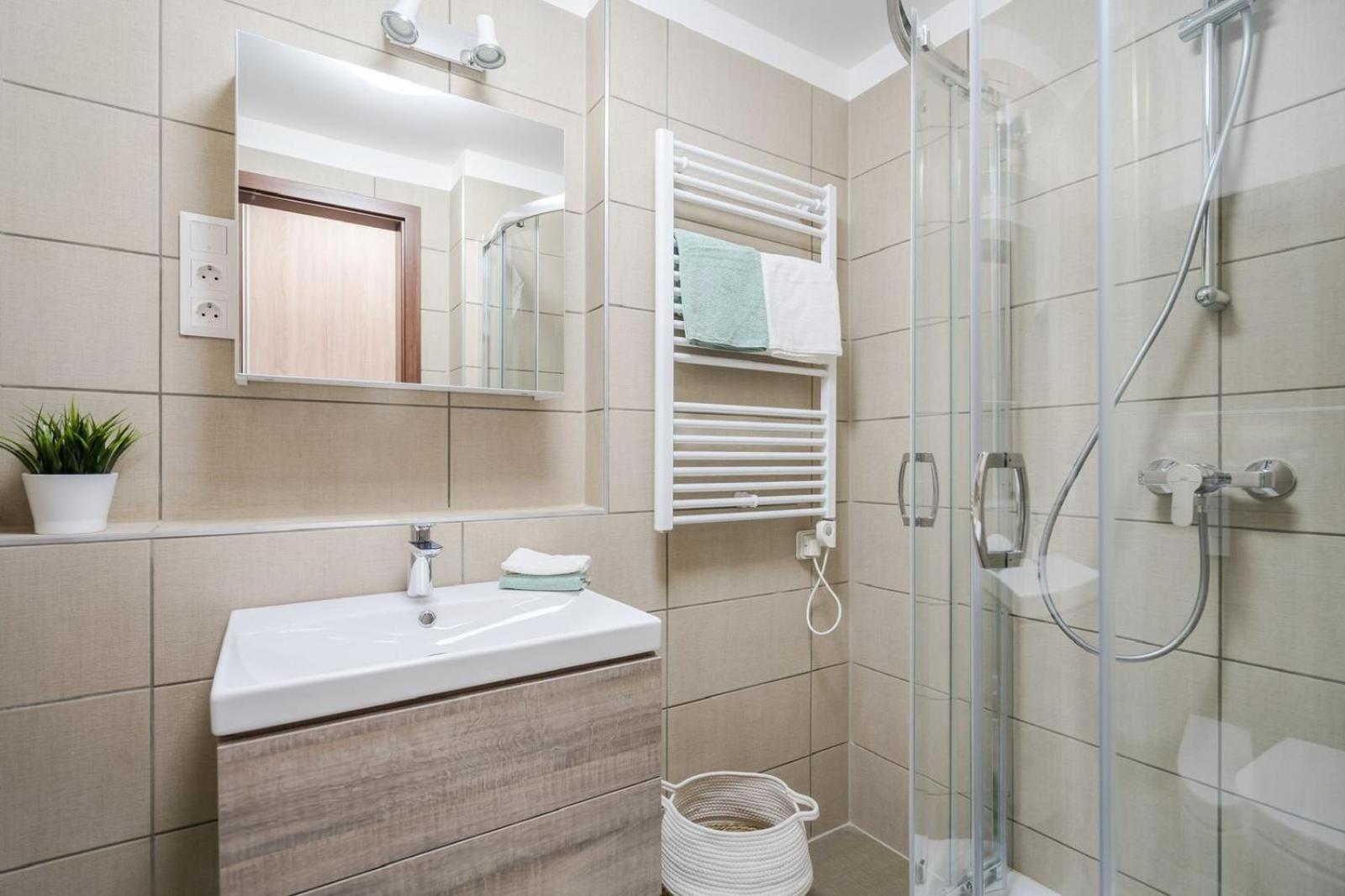 Comfort Court Apartment - Free Parking, Balcony Budapest Eksteriør billede