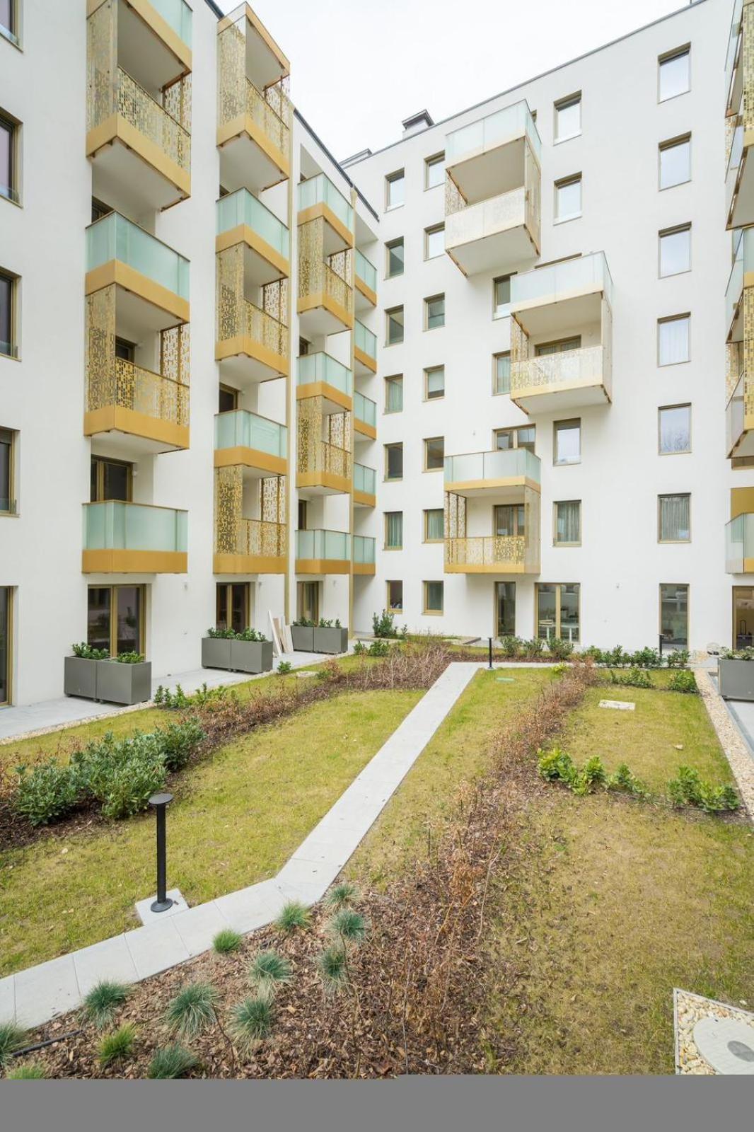 Comfort Court Apartment - Free Parking, Balcony Budapest Eksteriør billede